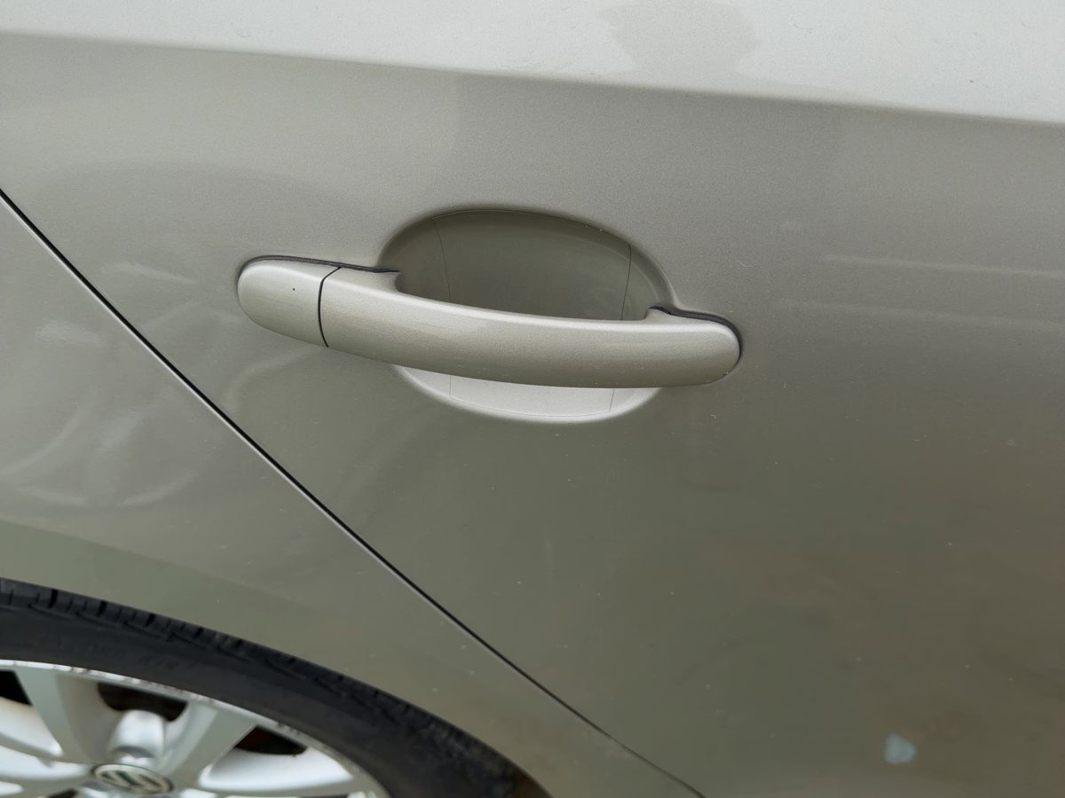 2011-2018 Vw Jetta Passenger Right Rear Outside Door Handle Oem Back Beige