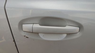 10-14 Legacy Outback Passenger Right Front Outside Door Handle 7J Satin White