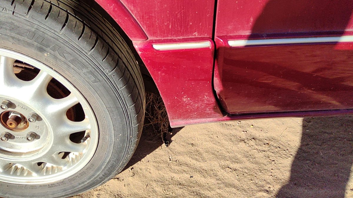 1996 Olds 88 Driver Left Moulding From Fender Oem Trim Strip Red
