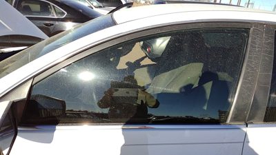 2007-2012 Nissan Altima Driver Left Front Side Window Door Glass Oem 80301Ja000
