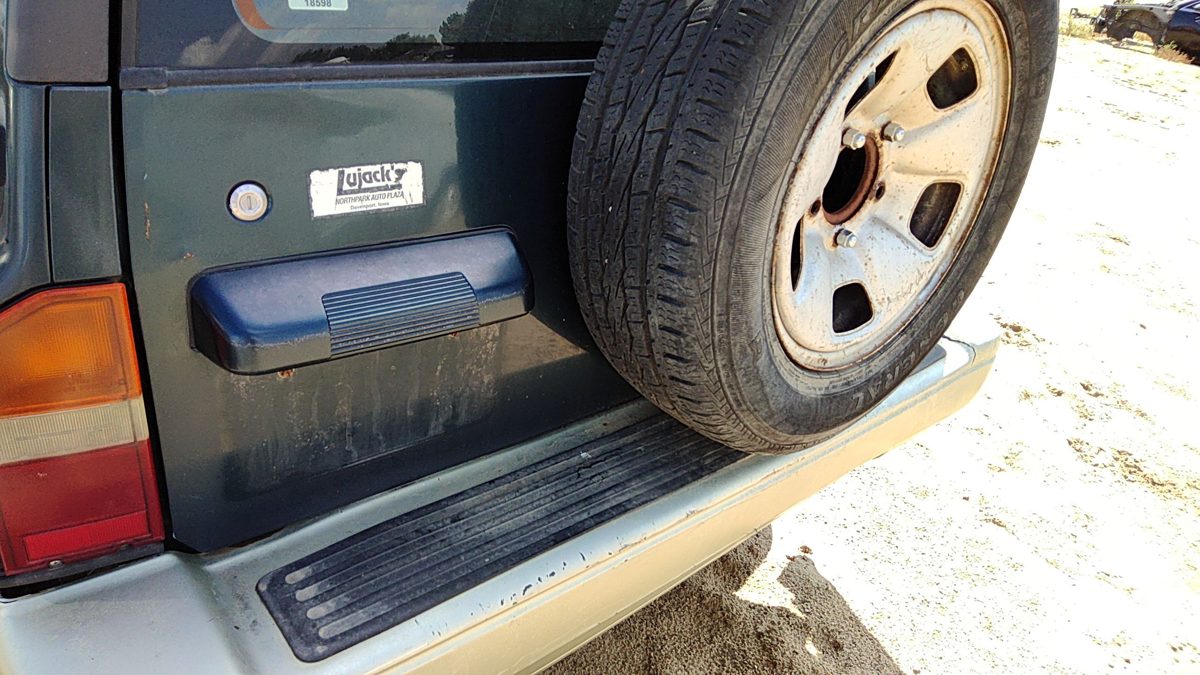1997 Suzuki Sidekick Back Door