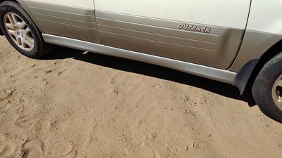 2000-2004 Legacy Outback Passenger Right Lower Rocker Moulding Oem 91112Ae24awd