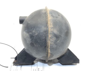 1986 Chevy Corvette C4 5.7L Vacuum Pod Tank Oem 14056624