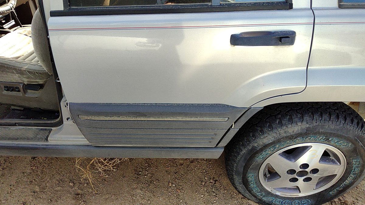 1994 Jeep Grand Cherokee Rear Door