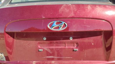 2007 Hyundai Accent License Plate Trim Surround Panel Tail Trunk Finish 5r Red