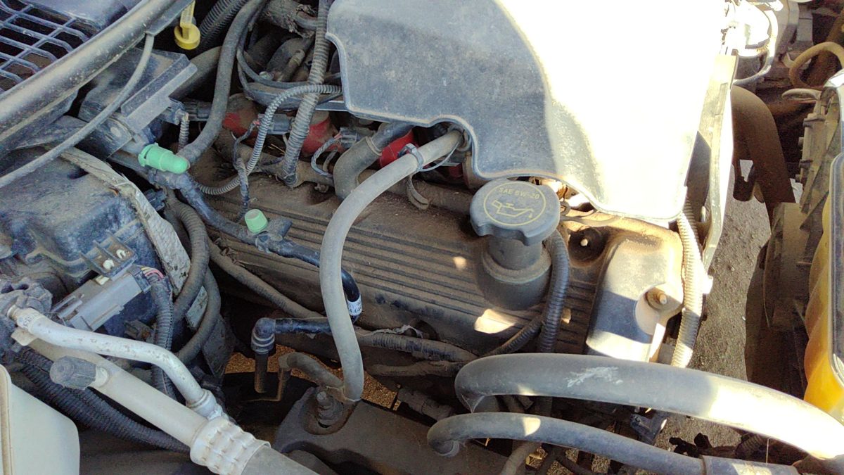2003-2004 Lincoln Town Car Passenger Right Valve Cover Oem 4.6L 3W3z6582ba