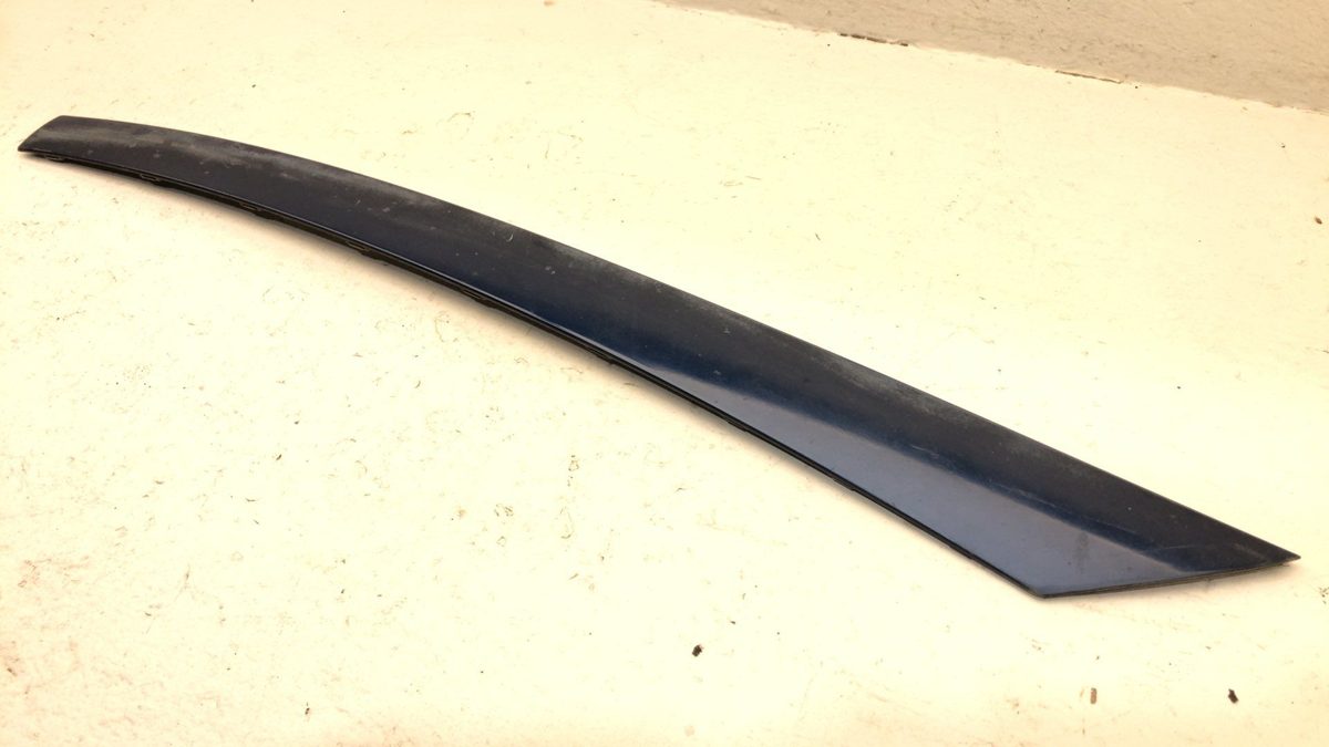 2002 Chevy Cavalier Driver Left Quarter Glass Roof Moulding Trim Strip Oem Lh