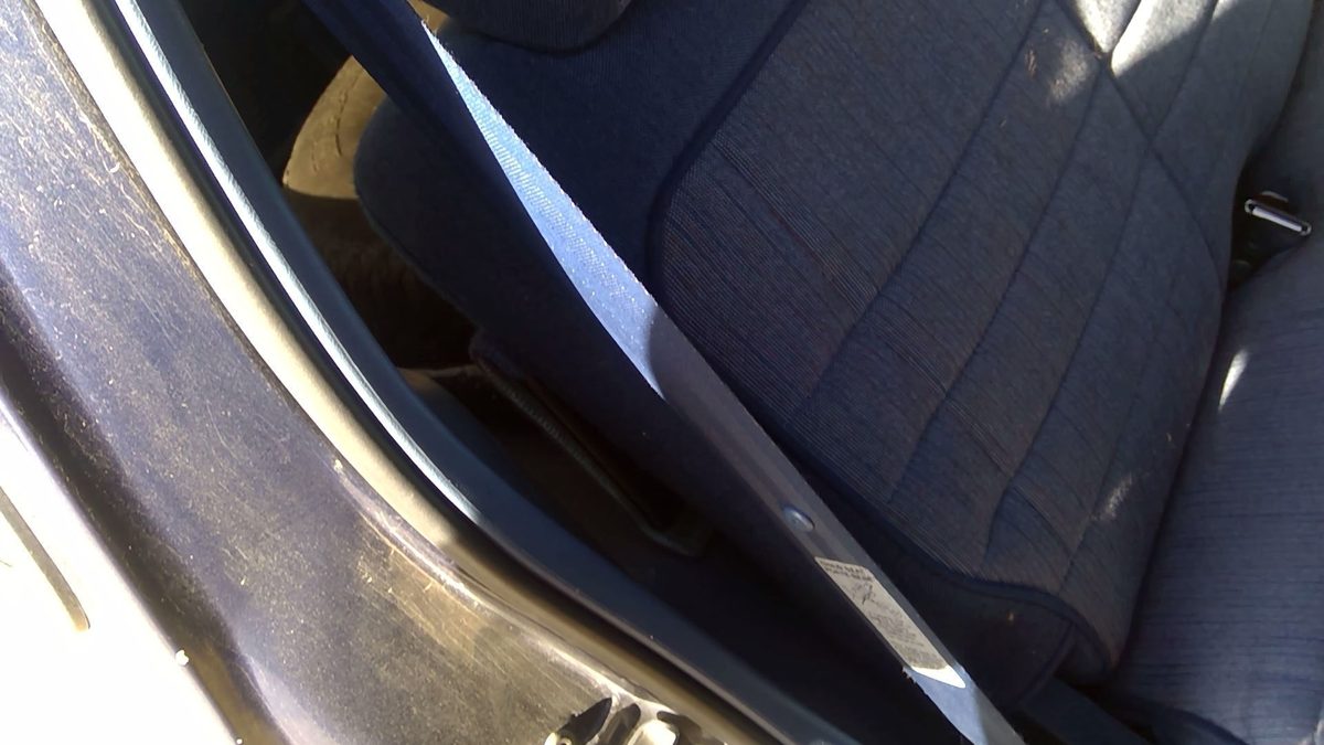 1995 Ford Explorer Rear Seat Belt