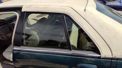 1999 Cadillac Seville Rear Door Moulding