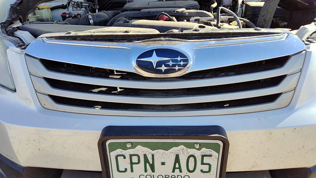 2010-2012 Subaru Legacy Outback Front Grille Assembly Oem 91121Aj04b