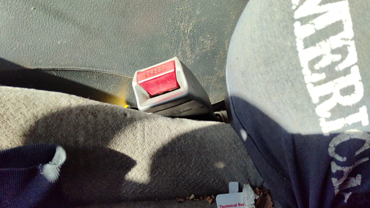1997 Honda Accord Driver Left Front Seat Belt Buckle Receiver Oem Gray