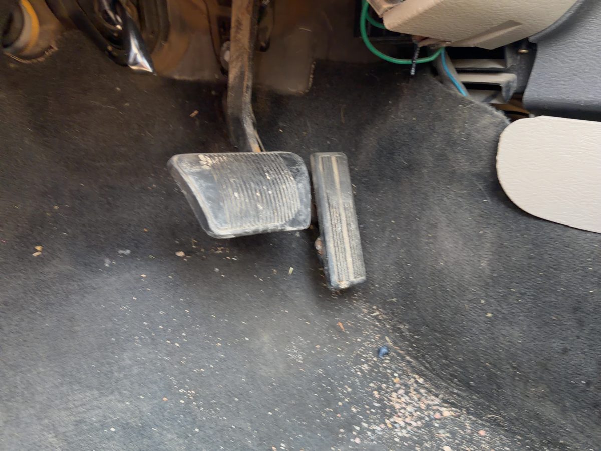 2002 Dodge Pickup 1500 Gas Pedal