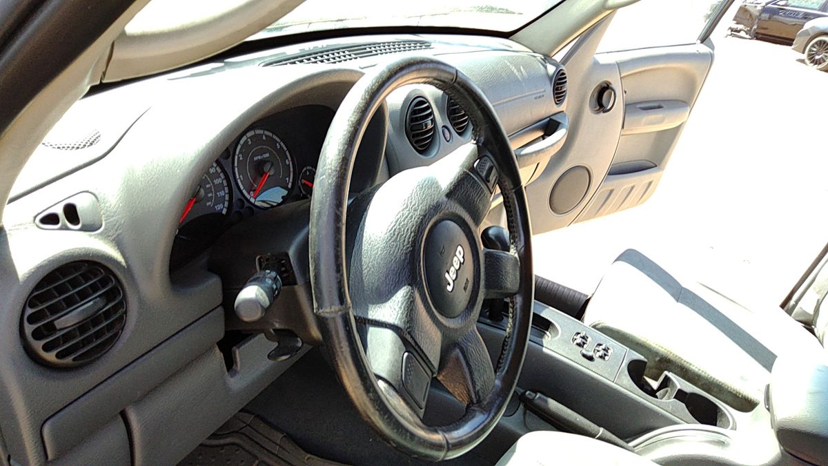 2005 Jeep Liberty Steering Wheel