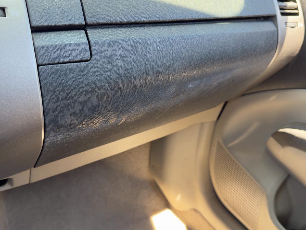 2008 Toyota Prius Glove Box