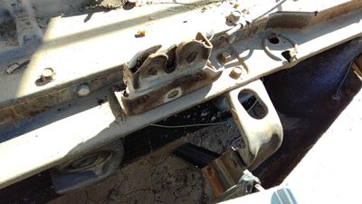 1973-1975 Cutlass Supreme Hood Latch Oem 00550525