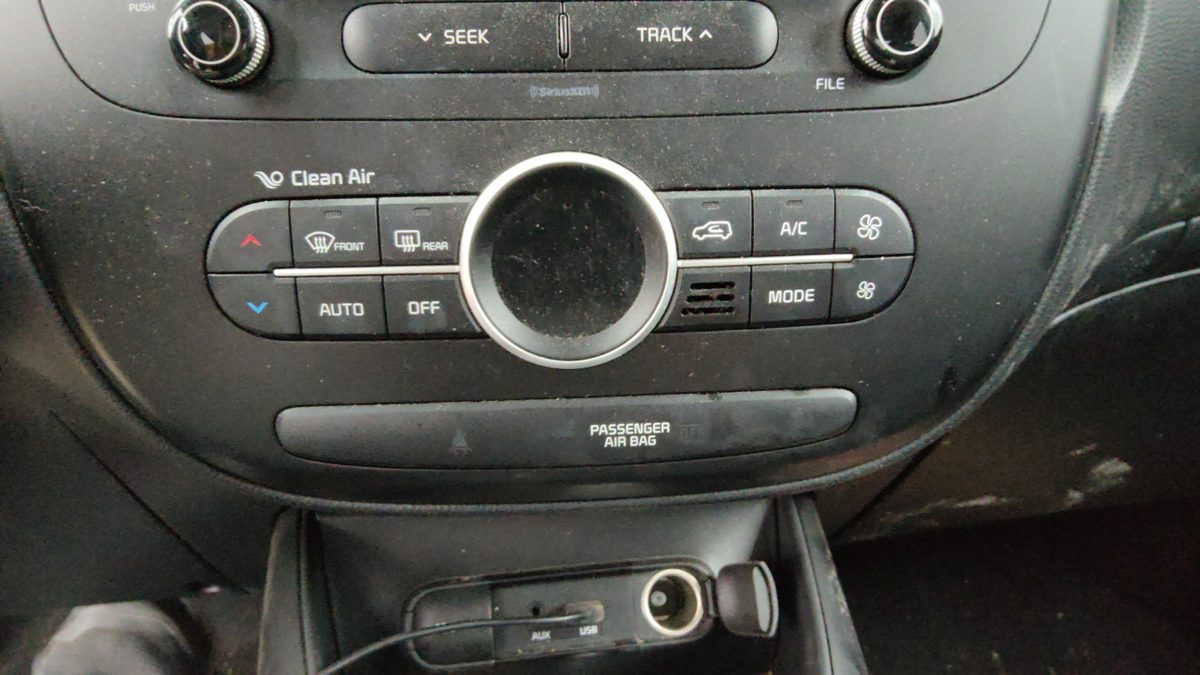 2017-2019 Kia Soul Temperature Control Module In Dash Heater Ac Head Unit Oem