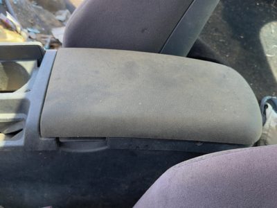 2007 Mitsubishi Eclipse Front Console