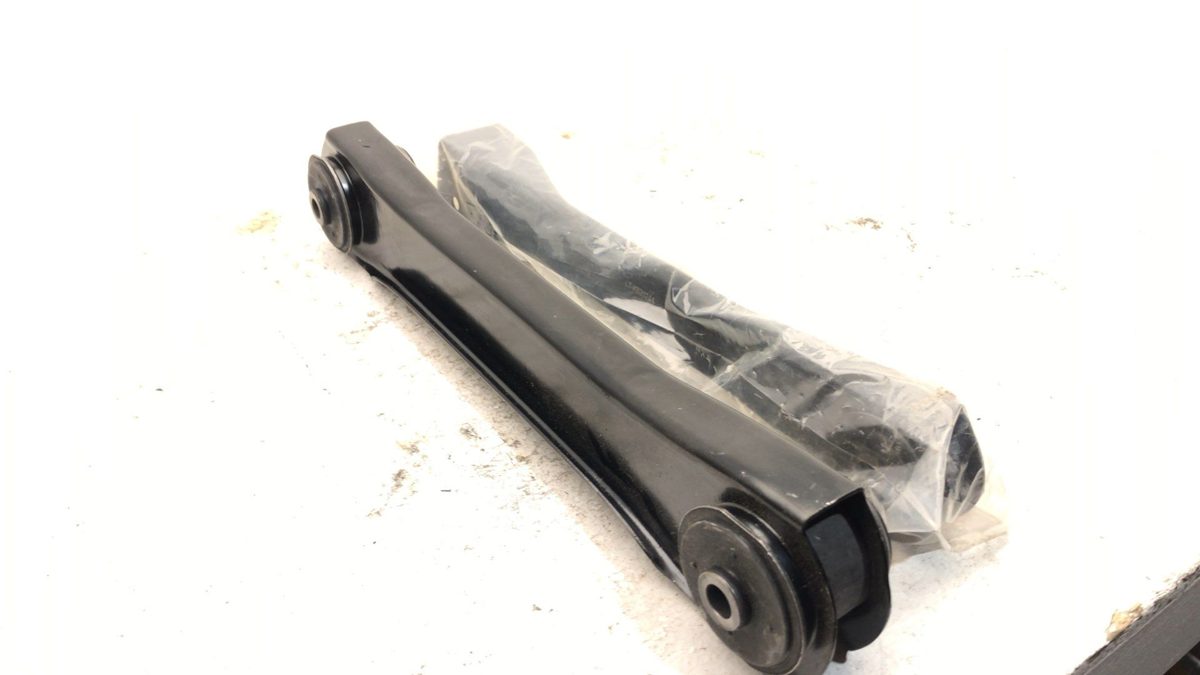 94-98 Grand Cherokee Passenger Right Front Control Arms New Upper And Lower Pair