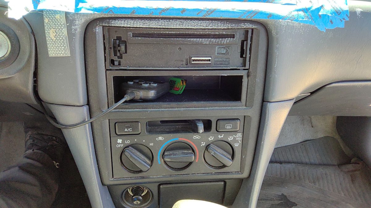 1997-2001 Toyota Camry Trim Bezel Around Radio Surround Dash Panel Oem Gray 10