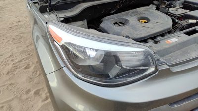 2014-2019 Kia Soul Passenger Right Head Light Oem Front Lamp 92102B2270