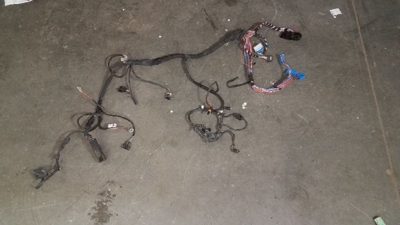 2002 Mercedes Ml500 Driver Left Engine Bay Wiring Harness Oem A1635402410