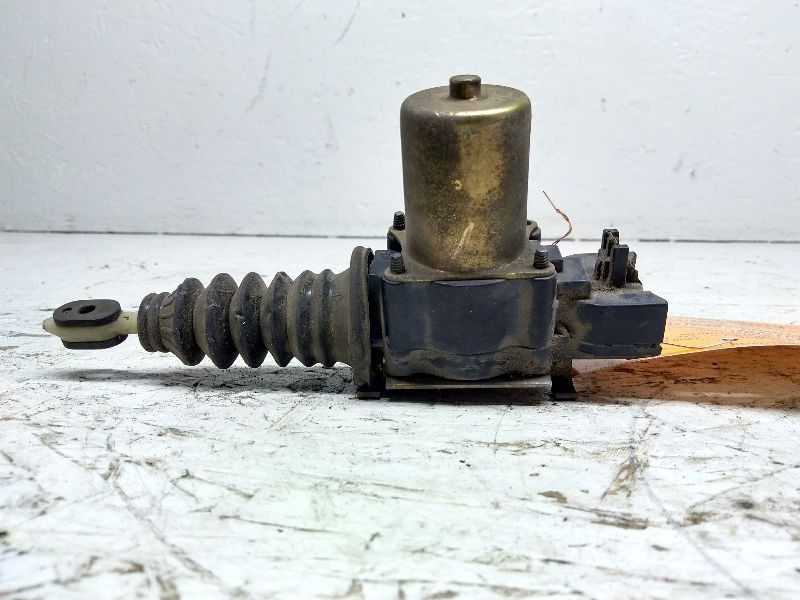 1990 Chevy Suburban Power Lock Actuator Door Latch Solenoid Oem
