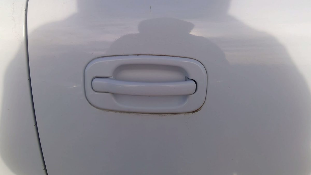 2000-2006 Chevy Suburban Passenger Right Rear Outside Door Handle Back White 50U