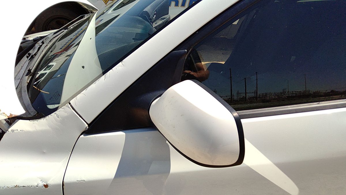 2007-2009 Mazda 3 Driver Left Side Mirror Door Mounted Oem White 34K