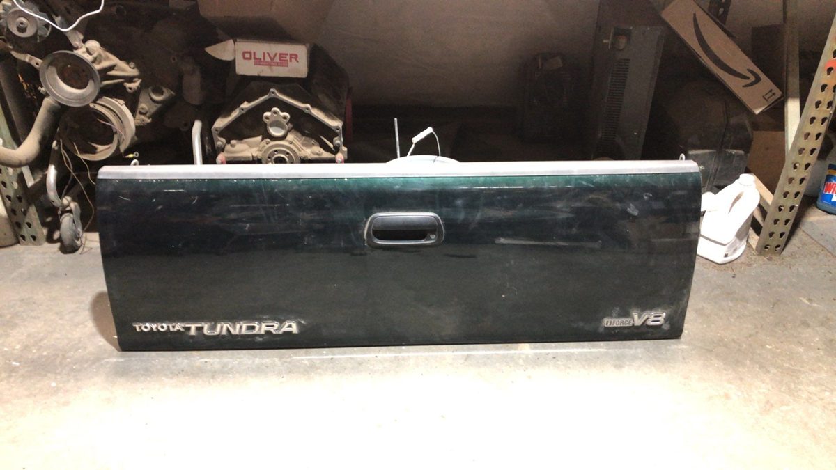 2001 Tundra Trunk/decklid/hatch/tailgate