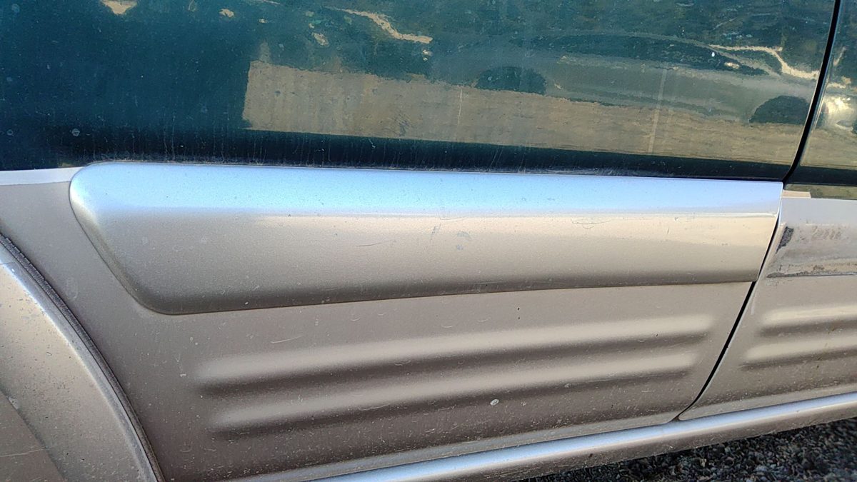 2000-2002 Honda Passport Passenger Right Rear Moulding From Door Oem Back Trim