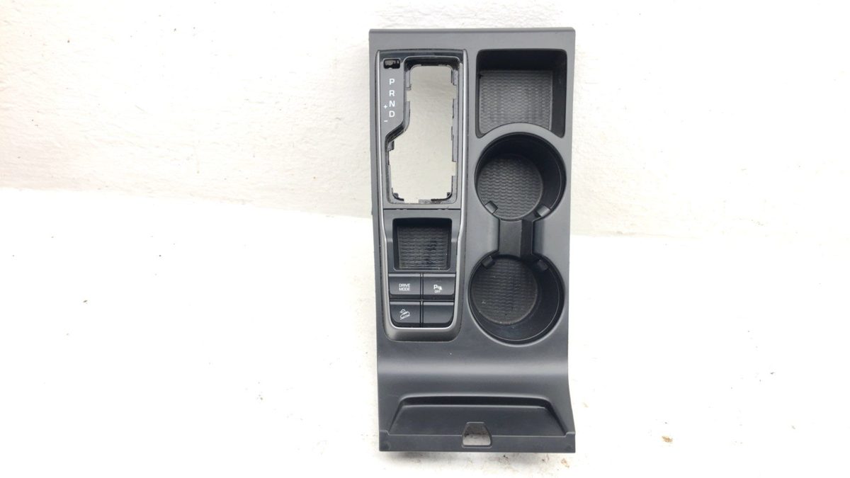 2016 Hyundai Tucson Floor Shifter Trim Bezel Center Console Cup Holder Panel Oem