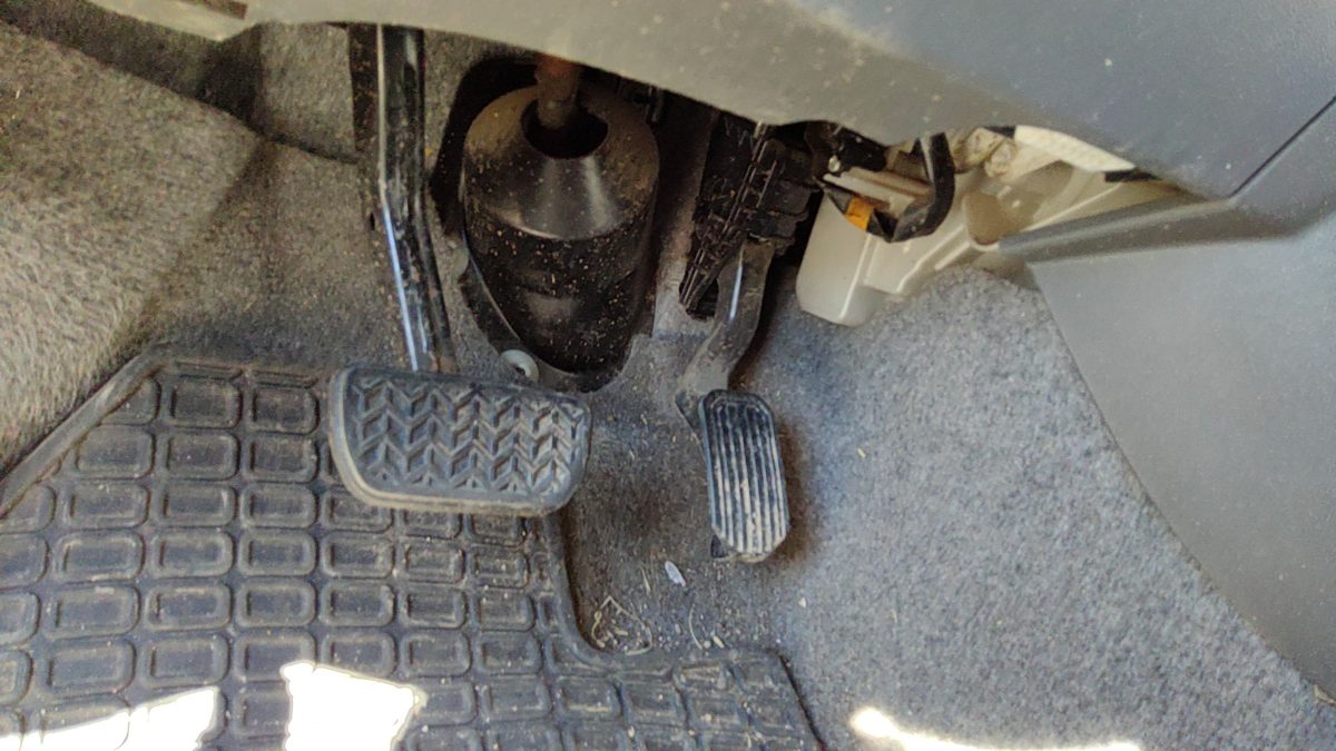 2005 Toyota Prius Pedal Assembly