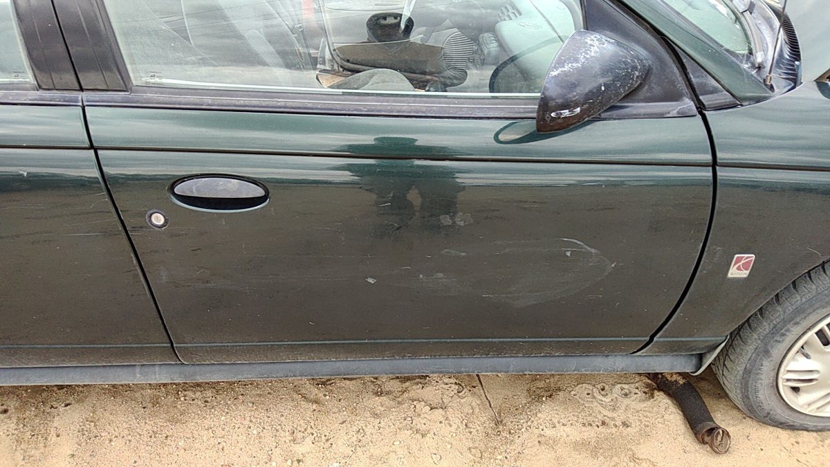1996 Saturn S Series Front Door