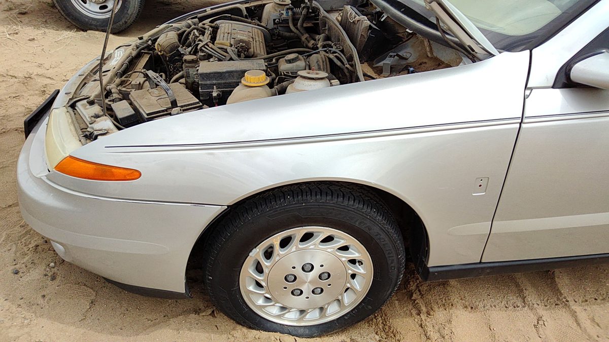 2002 Saturn L Series Fender