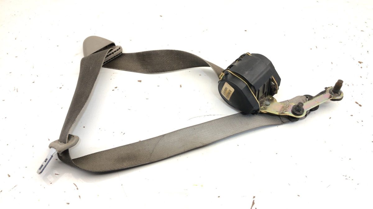 2000-2002 Saturn Sl2 Sedan Driver Left Front Seat Belt Retractor Oem Shoulder