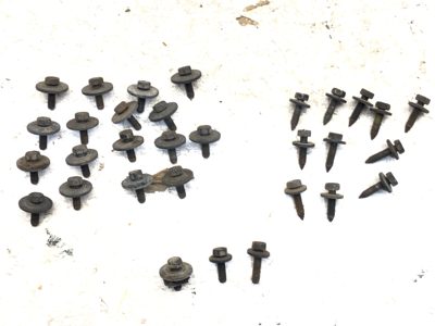 1986 Chevy Corvette C4 Set Of Bolts For Inner Fender Oem Hardware