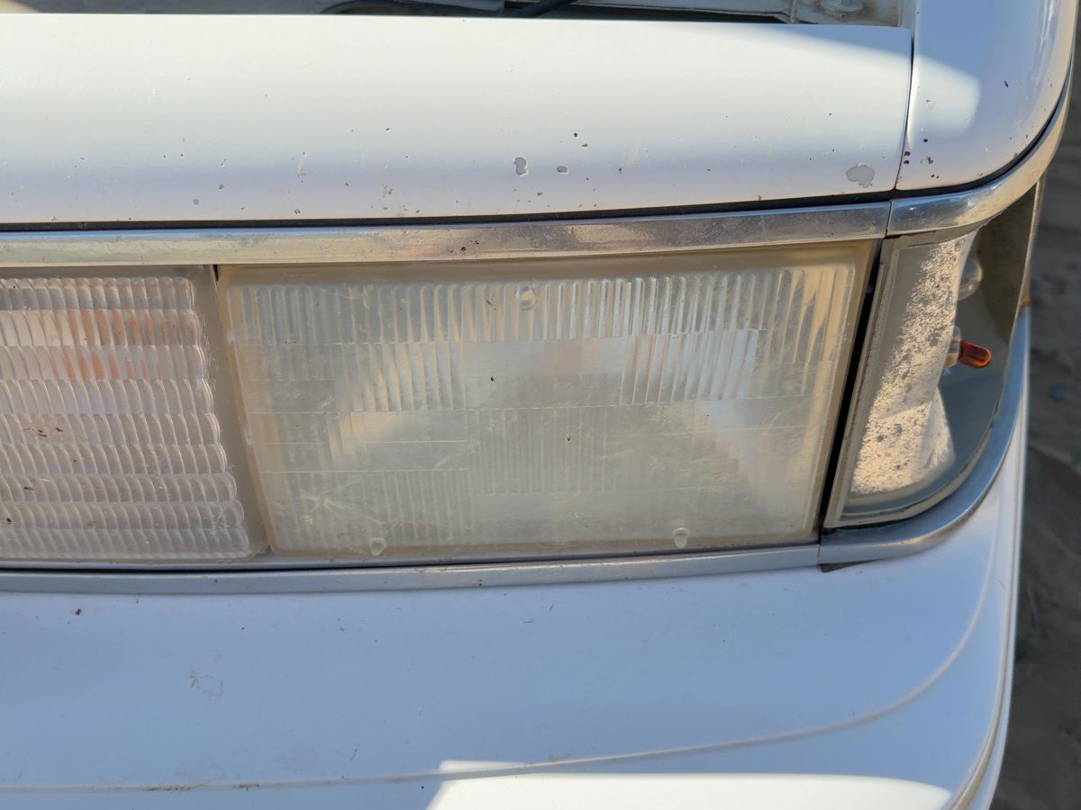 1994 Lincoln & Town Car Headlamp Assembly