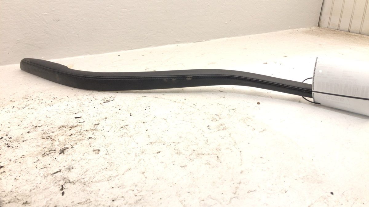 2010-2012 Lexus Hs250h Passenger Right Dashboard Console Panel Trim Side Panel