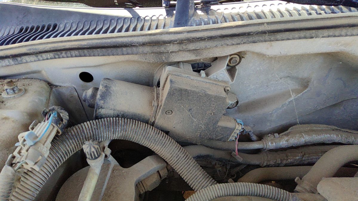 1997-2005 Park Ave Ultra Windshield Wiper Motor Oem 19150336