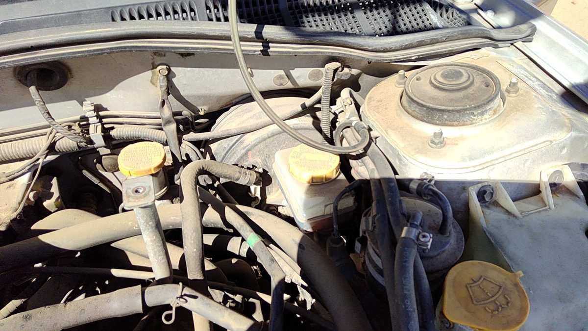 1998-2003 Subaru Legacy Power Brake Booster With Master Cylinder Pair Set 2.5L