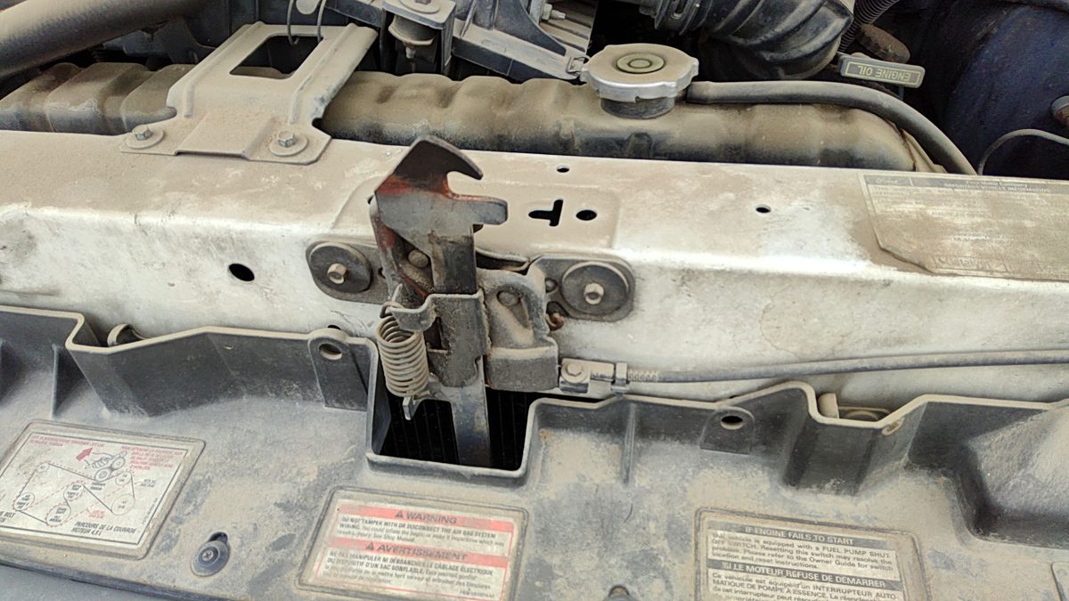 1992-1996 Ford Van E250 Hood Latch Assembly With Bracket Oem F5Uz16138A