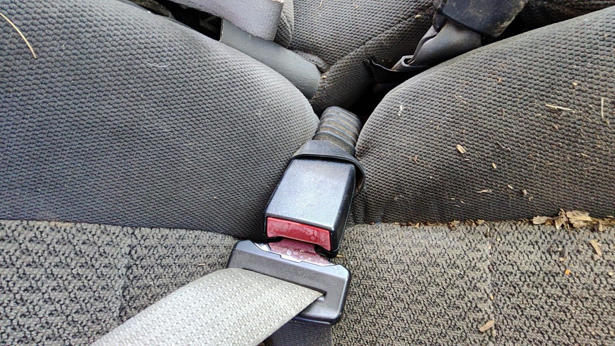 2001-04 F250 Super Duty Passenger Right Front Seat Belt Buckle Receiver Oem Gray