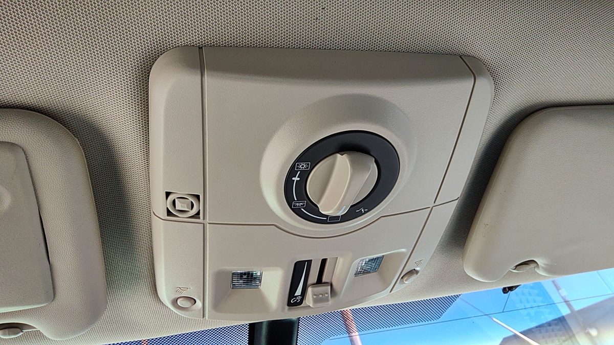 05 Cts Center Overhead Console Oem Dome Light Map Lamp Cubby Neutral 702