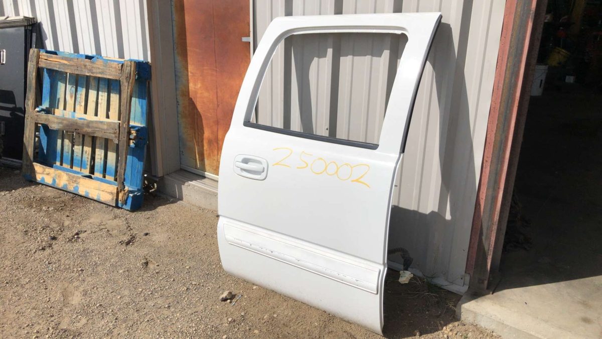 2005 Suburban 1500 Rear Door