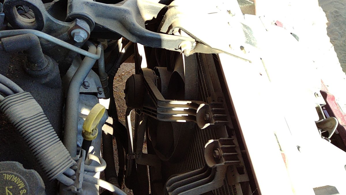 94-01 Chevy Lumina Driver Left Electric Cooling Fan Assembly With Motors 3.1L