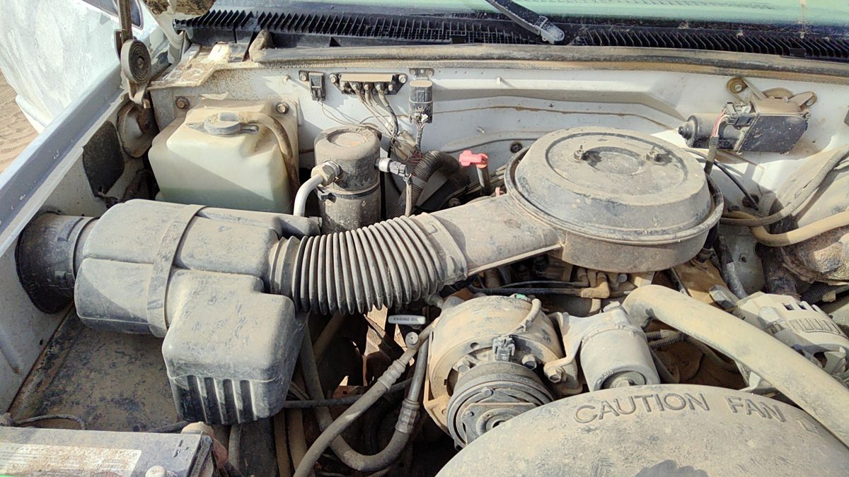 94-95 Silverado 1500 Complete Cleaner Filter Box Housing With Tube 4.3L