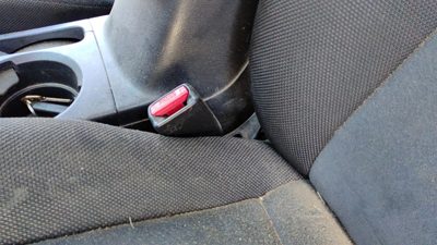 2003-2004 Mitsubishi Outlander Driver Left Front Seat Belt Buckle Receiver Black