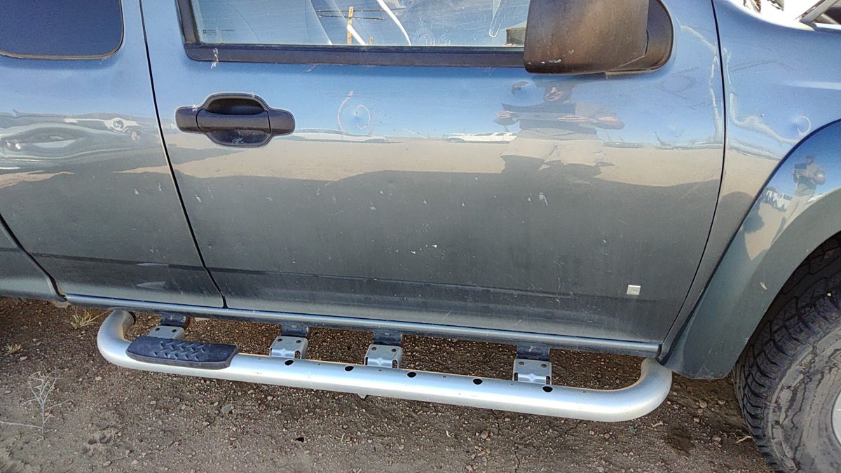 2006 Gmc Canyon Front Door