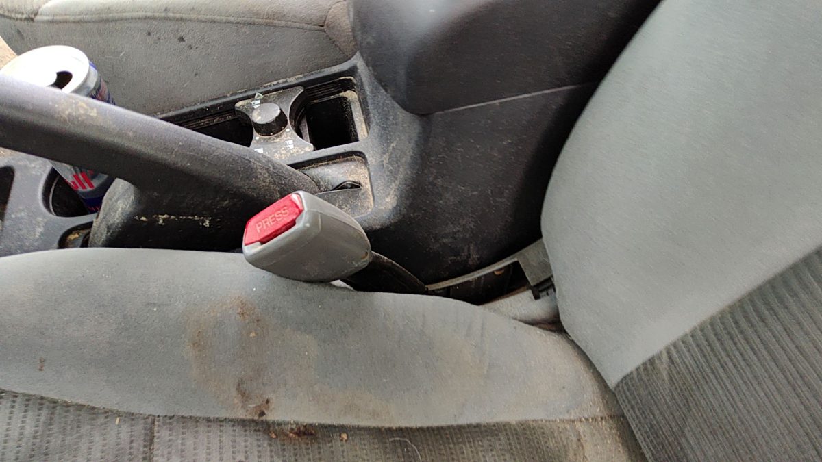 2007-10 Nissan Sentra Sr Driver Left Front Seat Belt Buckle Receiver Oem Gray X
