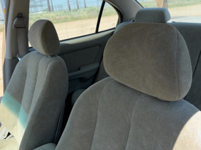 01-02 Elantra Pair Of Front Headrests Oem Left Right Set Seat Beige Gray Ze